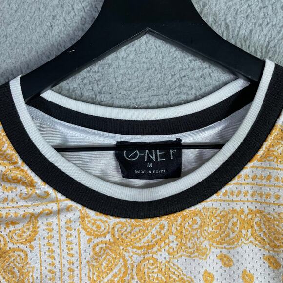 Baroque Bandana Print Gold Tank Top Men’s Medium Sleeveless Streetwear G-NET - Picture 5 of 10